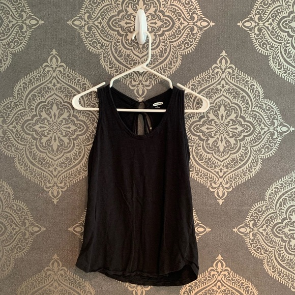 XS Black Old Navy tank - Picture 1 of 3
